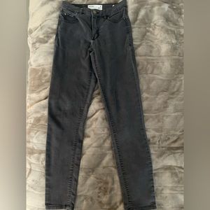 Black Jegging Jeans